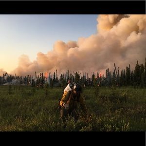 Meet your Posher, Reyes